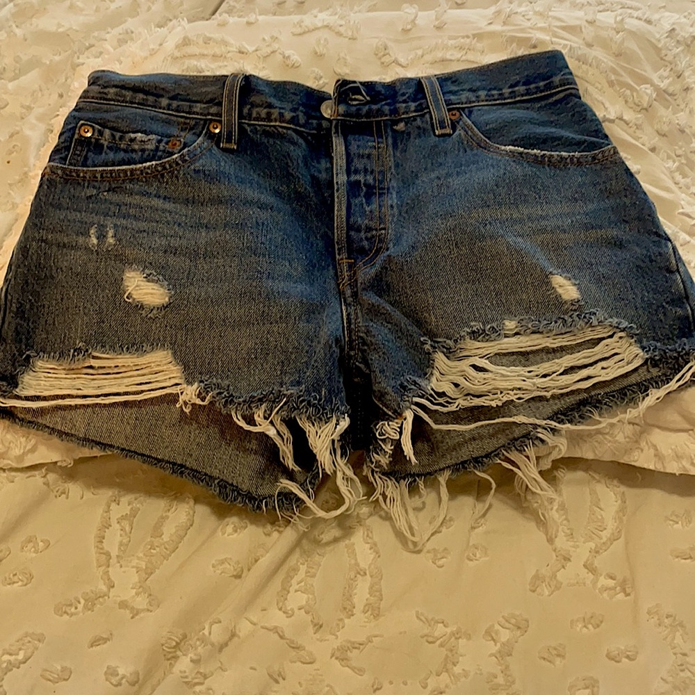 Women's size 28 Levi Strauss & Co Jean Shorts